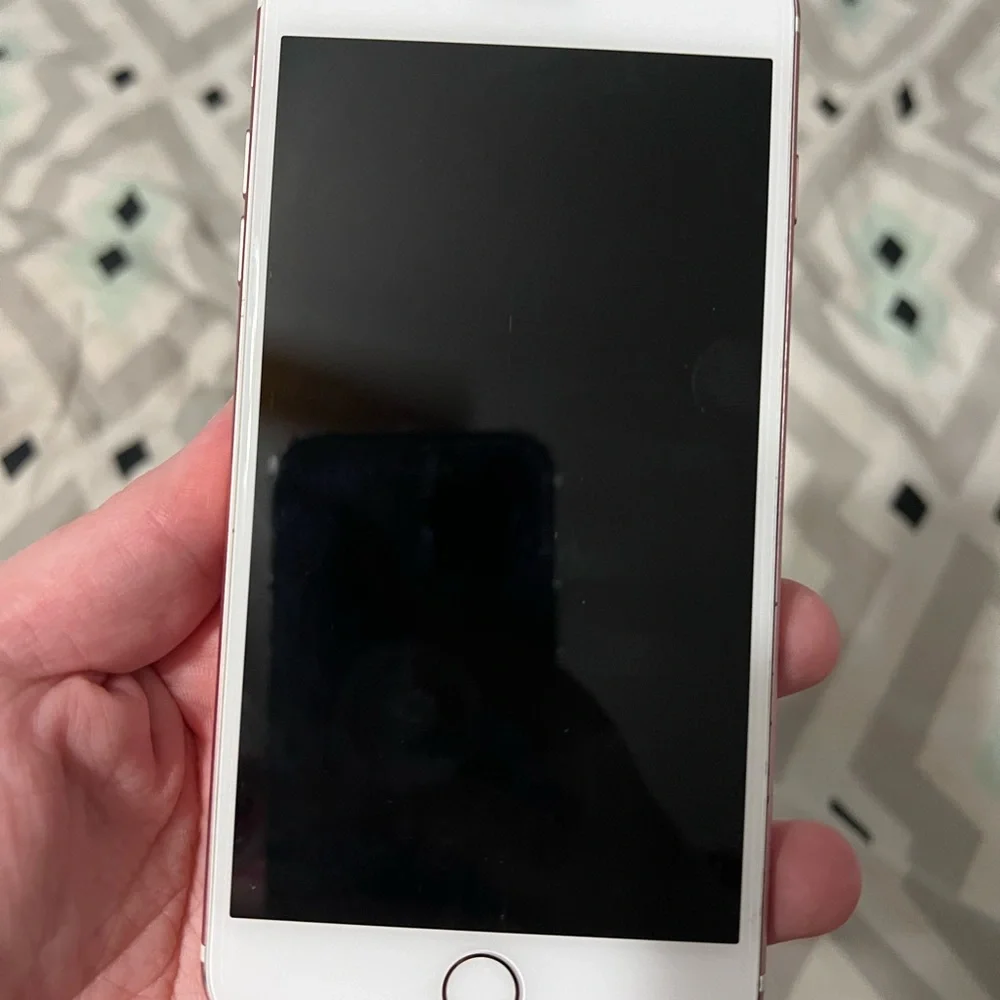 128GB Rose gold iPhone 7 Plus